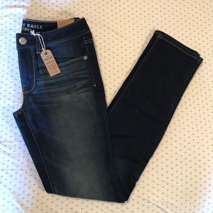 American Eagle Outfitters Dark Wash Skinny Jean
